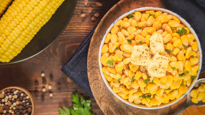 Corn with butter and spices