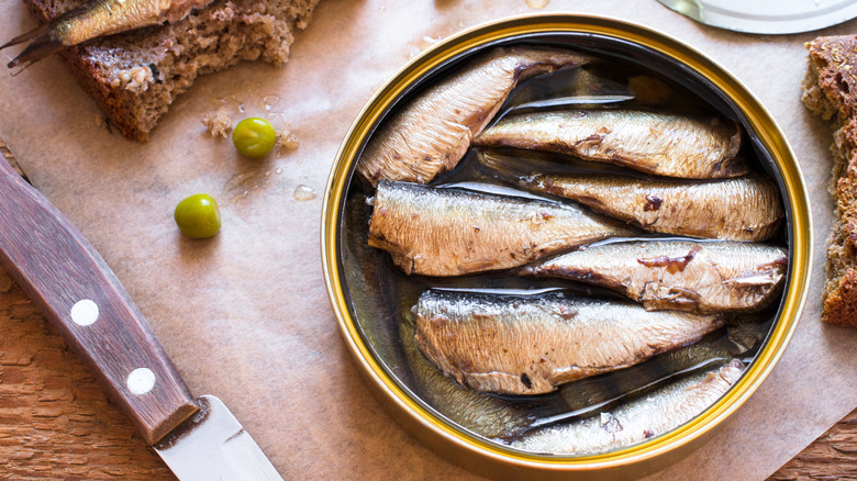 open can of sardines
