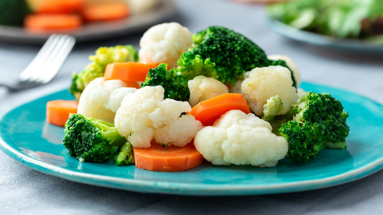 plate of steamed vegetables 