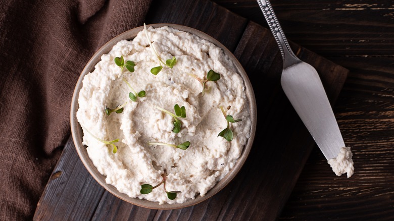 vegan cream cheese