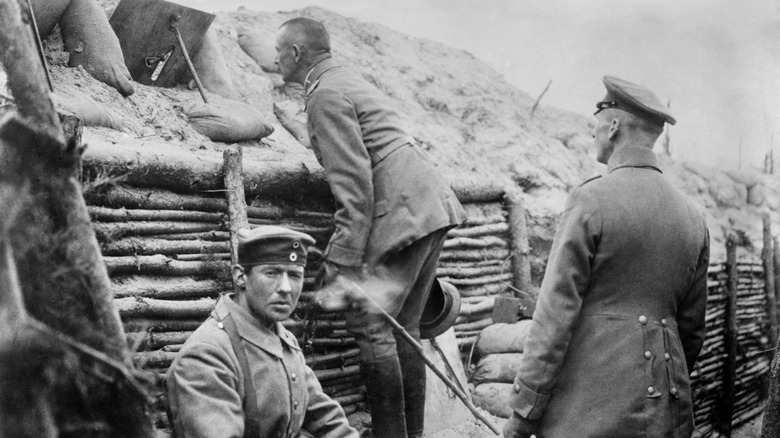 WWI French solders in trench