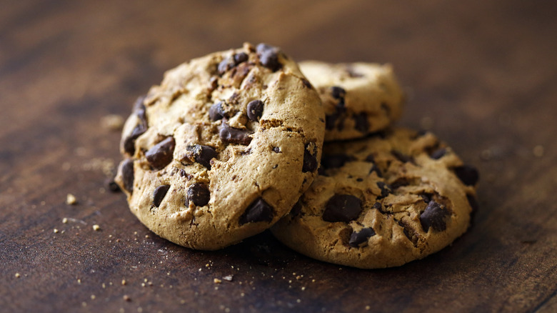 Three chocolate chip cookies 