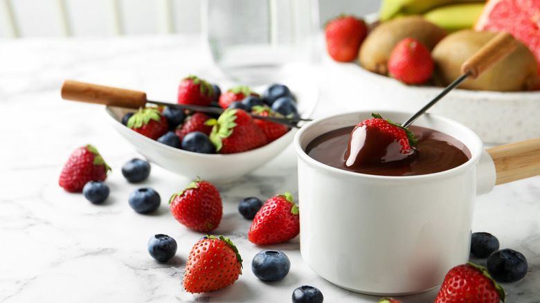 Berries dipped in chocolate