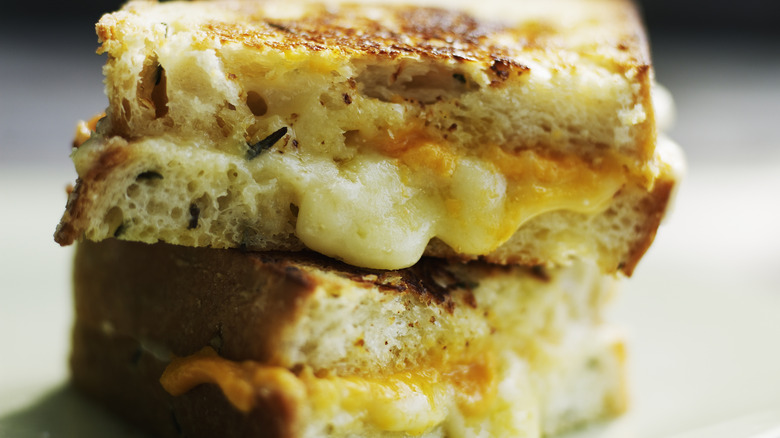 grilled cheese with white cheddar and rosemary