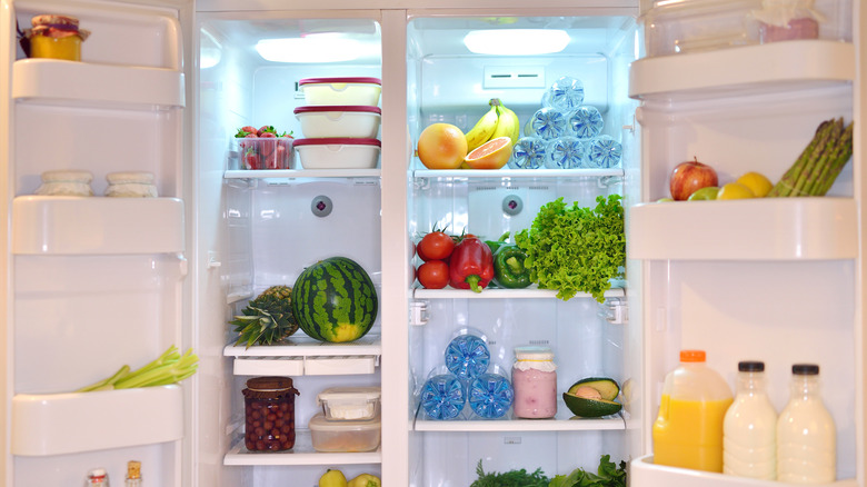 Organized refrigerator