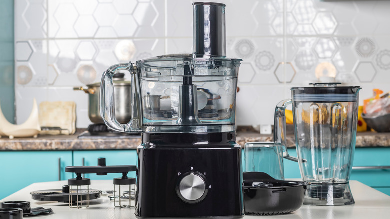 Food processor and blender