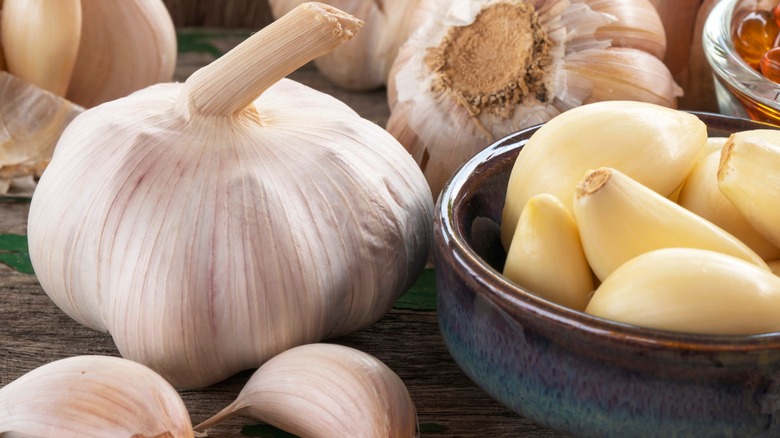 Garlic bulb with cloves