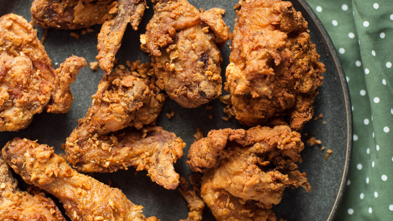 Plate of fried chicken 