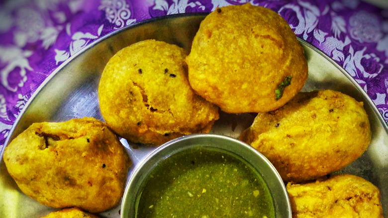 potato chops with chutney