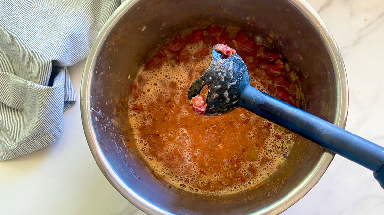 immersion blender in pot