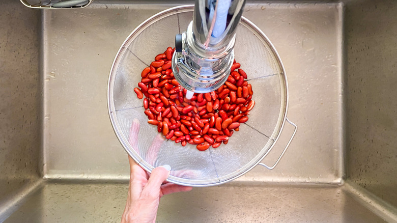 rinsing beans