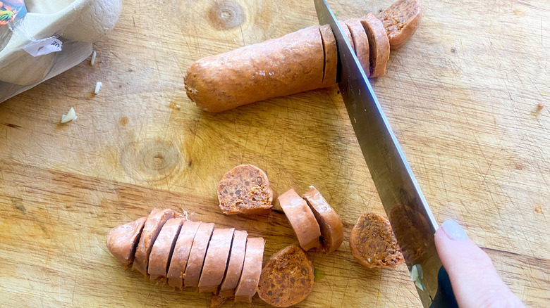 sausage on cutting board 