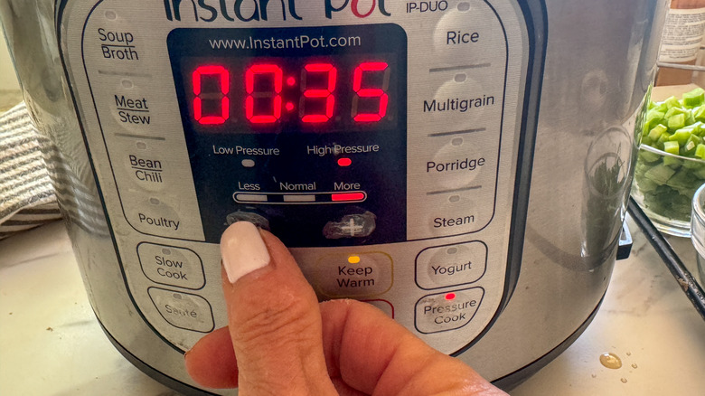 instant pot set to 35 minutes