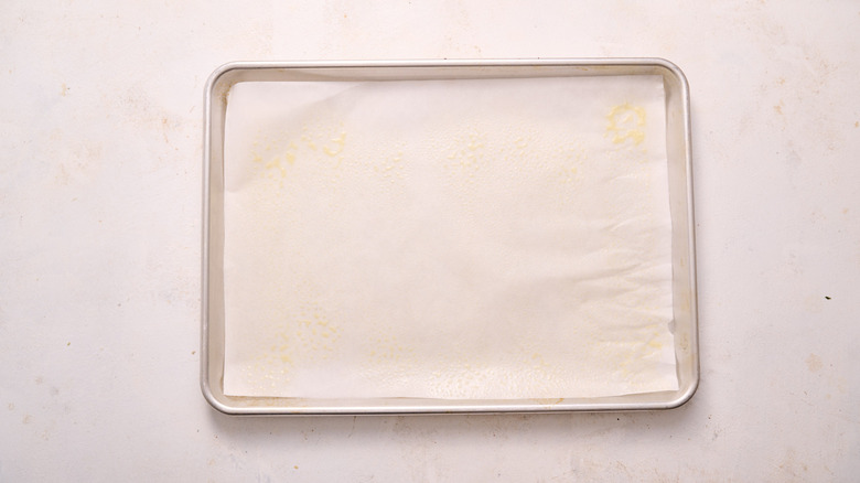 baking sheet with parchment