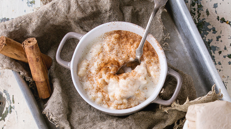 Cinnamon-topped Porridge on a steel tray