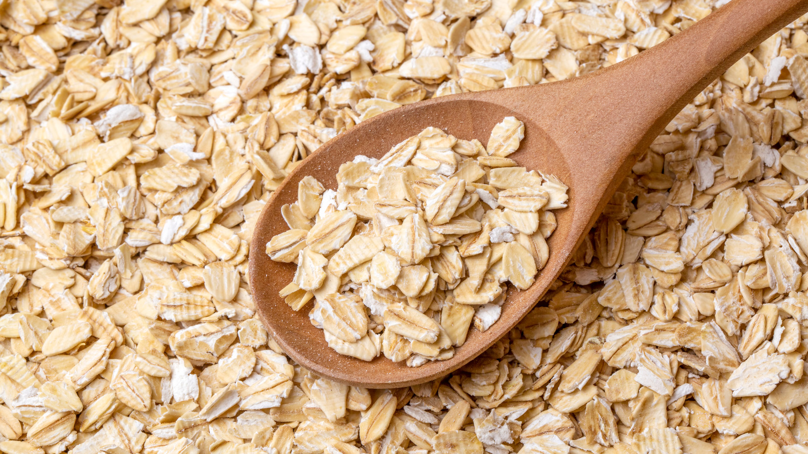 Is It Safe To Eat Expired Oats And When You Should Throw Them Out 