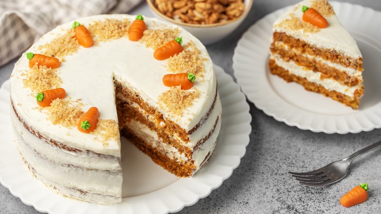 Carrot cake with slice