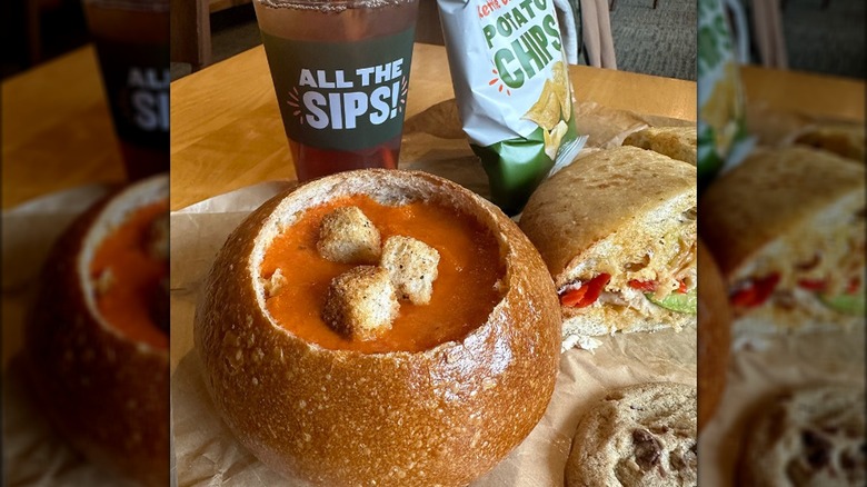 Panera Bread's Classic Sourdough Bread Bowl meal