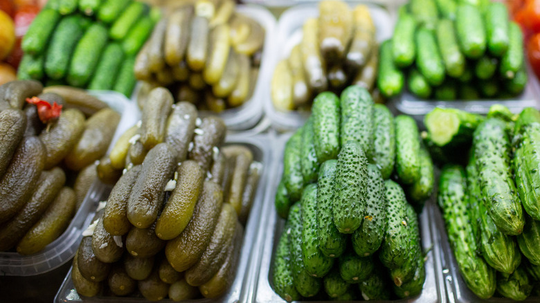 Different varieties of pickles