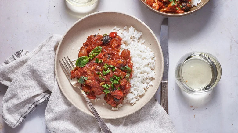 chicken cacciatore over rice