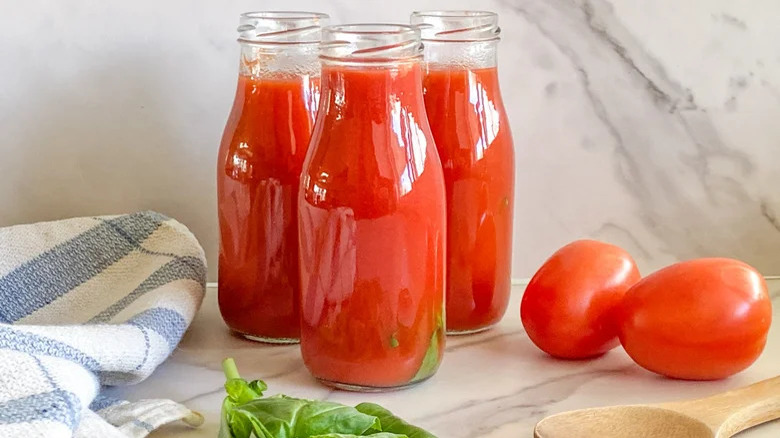 jars of tomato passata