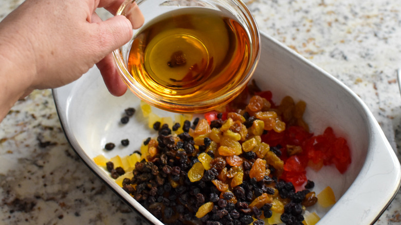 dried fruit in a bowl 