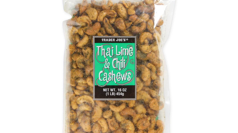 Thai lime and chili cashews