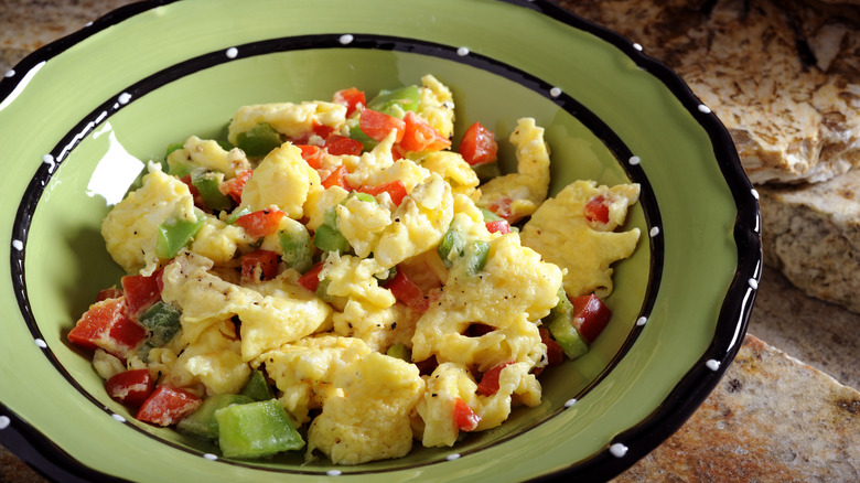 Scrambled eggs and veggies