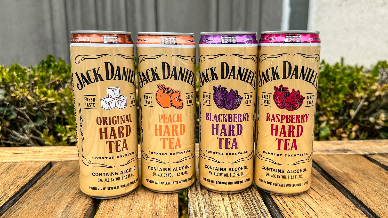 Review The New Jack Daniels Country Cocktails Hard Tea Lineup Is Easy On The Palate And Wallet 5922