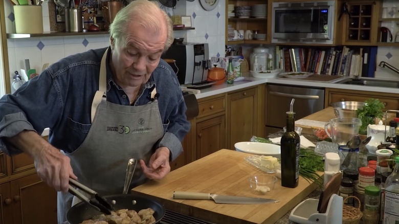 Jacques Pepin cooking chicken