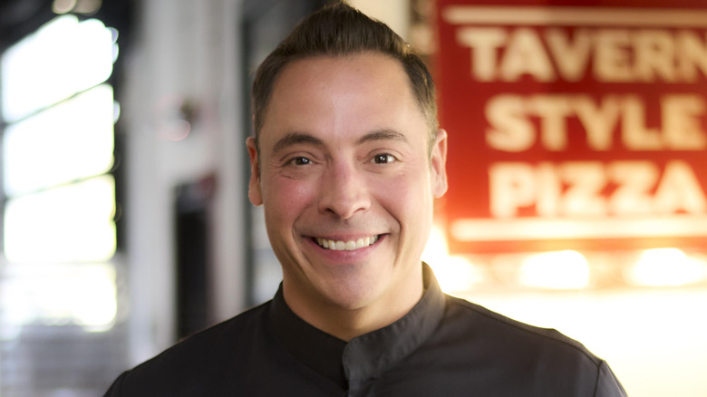 Jeff Mauro headshot