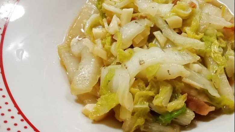 stir fried cabbage with ham