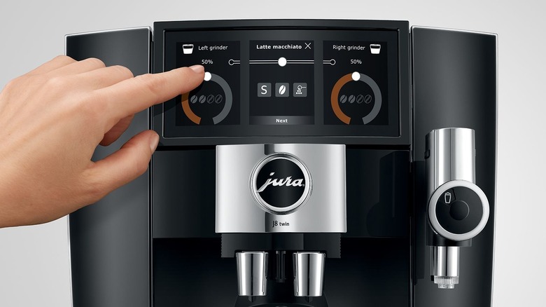 Jura J8 twin touchscreen