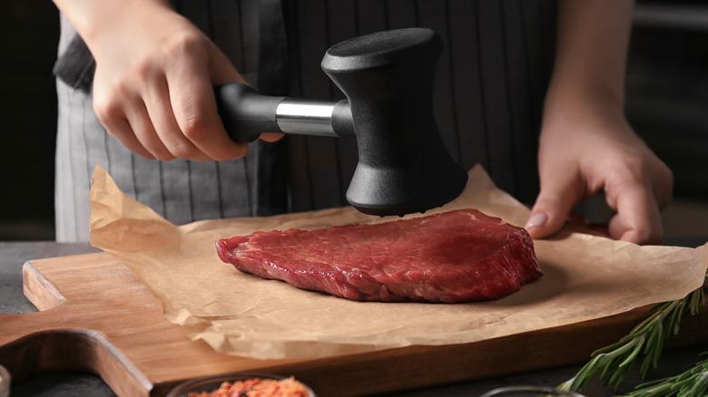 Tenderizing flank outlet steak