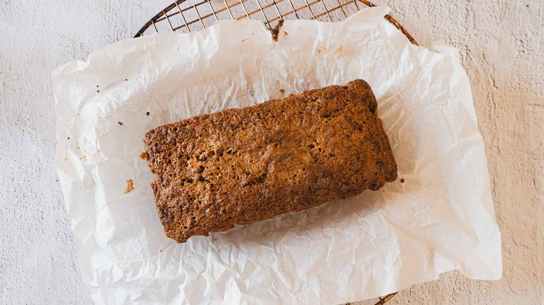 Baked carrot cake on wire rack