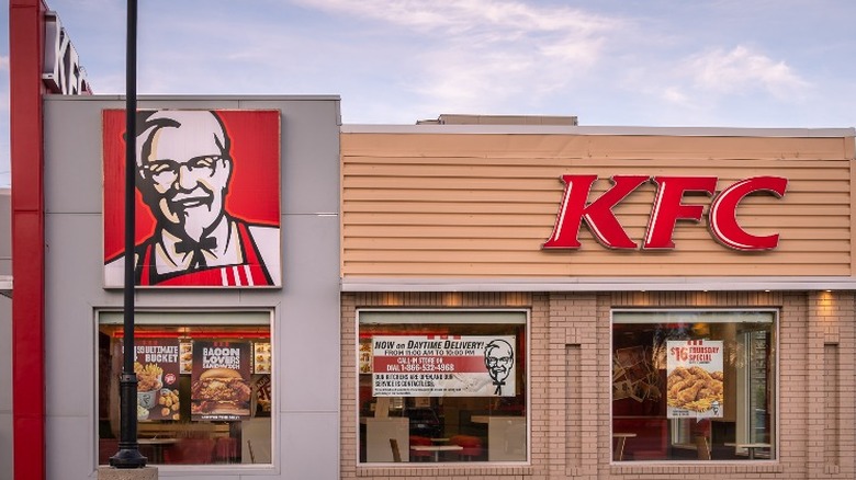 A KFC restaurant location