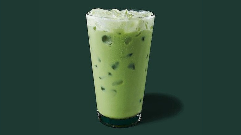 Iced matcha tea latte