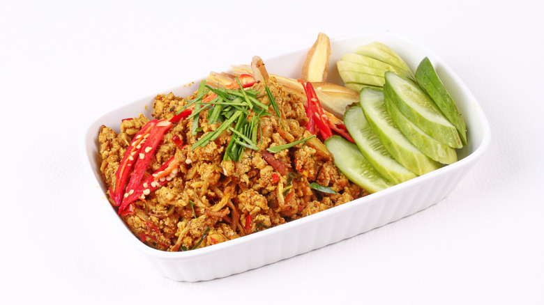 Khua kling in a dish