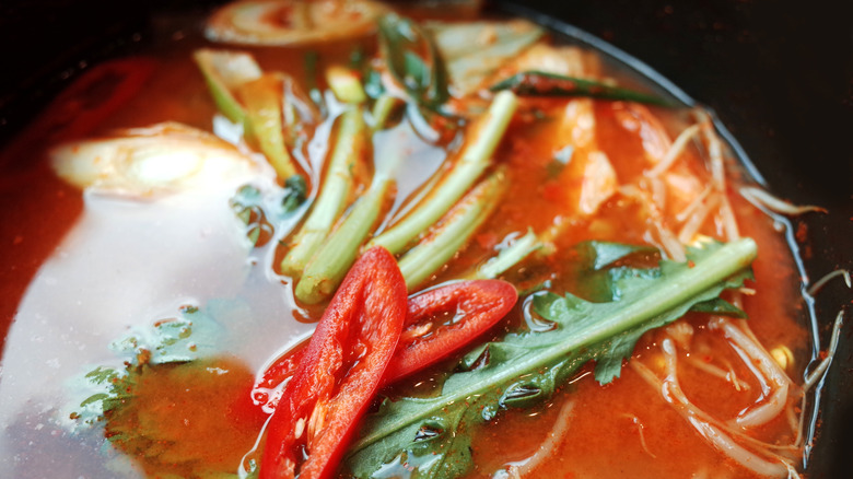 Maeuntang broth with veggies