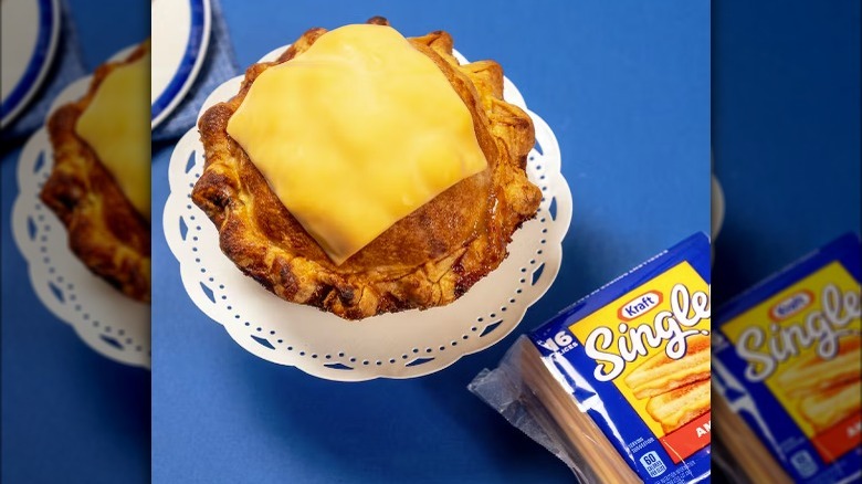 Kraft Singles Cheesy Apple Pie