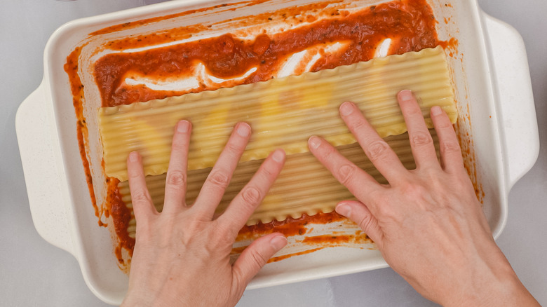 Assembling lasagna