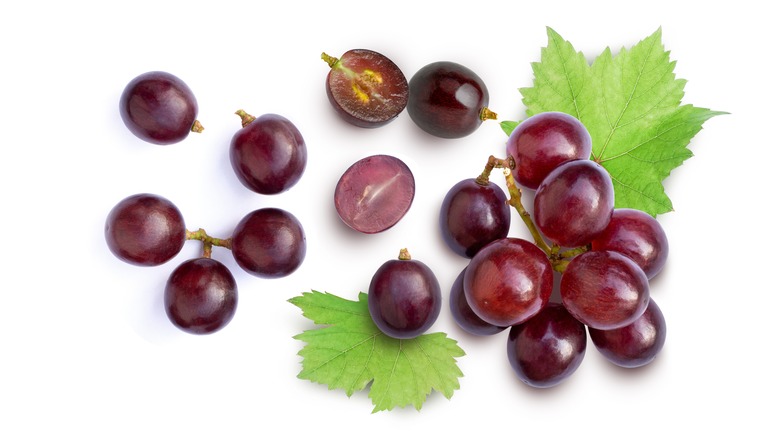 A bunch of red grapes