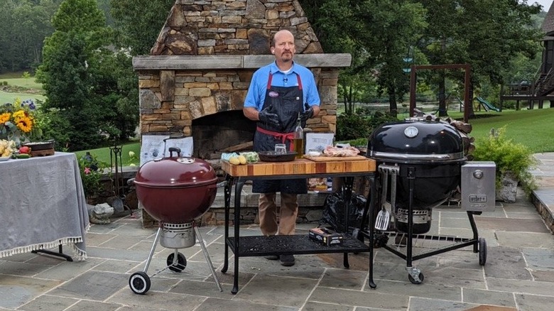 chris lilly on bbq set