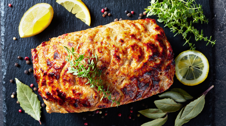 Meatloaf with lemon garnish