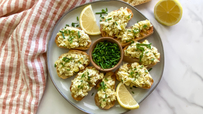 platter of crostini