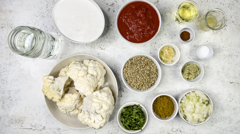 ingredients for lentil curry over cauliflower rice