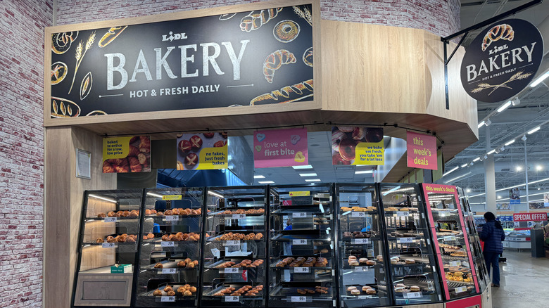 Lidl bakery signage and cases with pastries