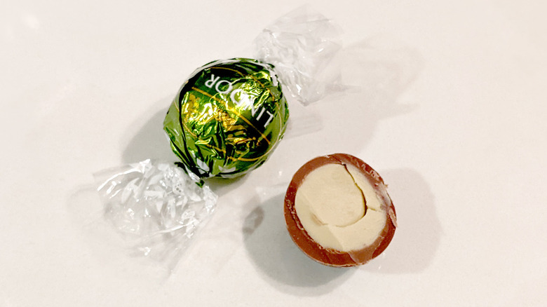 Lindt Pistachio Milk Chocolate truffle