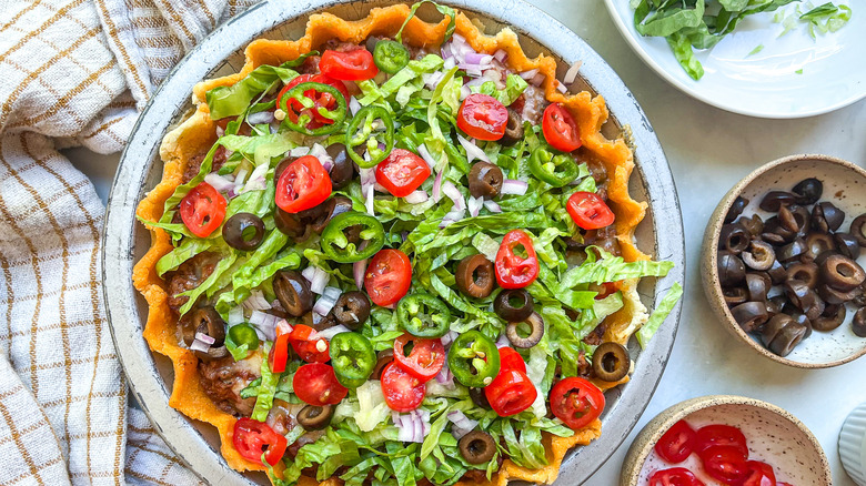 loaded taco pie with toppings