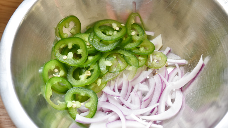 jalapeno and onion slices